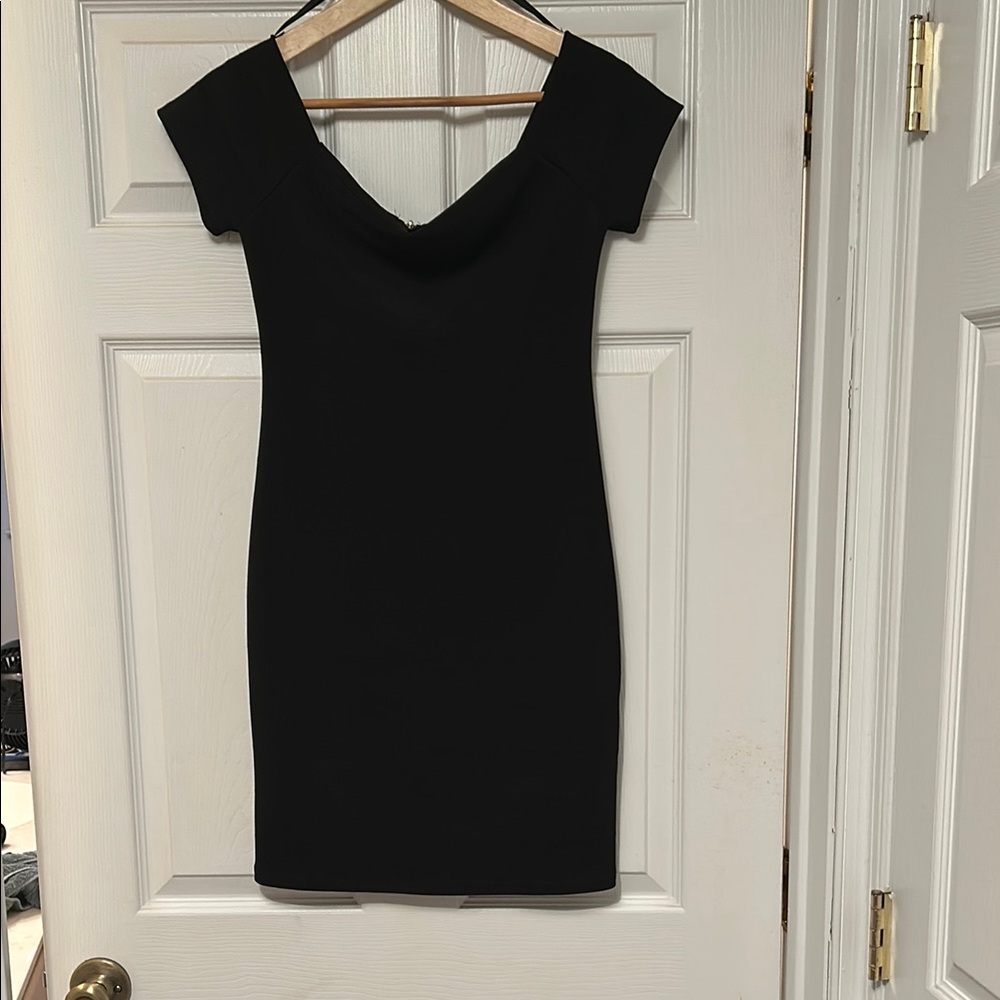 Forever 21 Simple Black Dress
